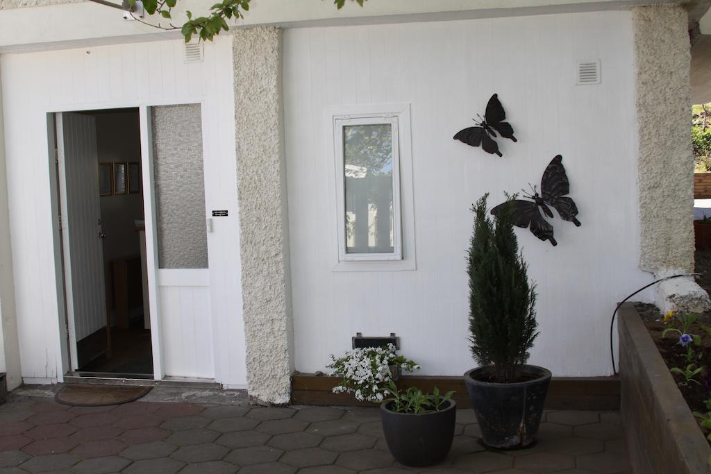 Lonsa Guesthouse Ακουρέιρι Εξωτερικό φωτογραφία